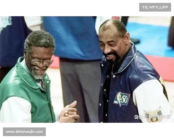 张伯伦在足球场上的位置选择及其战术意义分析与多重影响因素探讨