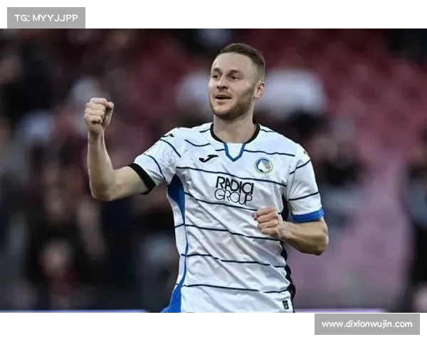 库普梅纳斯如何在身体不适的情况下依然顽强坚持比赛并贡献精彩表现