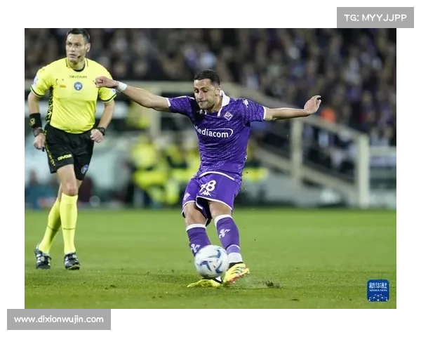 意大利杯四分之一决赛精彩瞬间回顾 球迷心跳加速的激烈对决